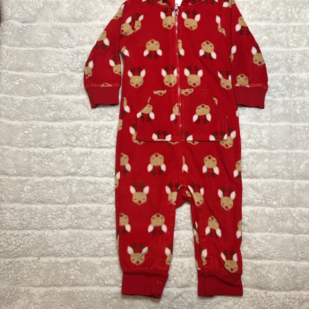 HB reindeer pajamas with a hoodie. Sz 6-9 mos. Red. Zip front - Picture 2 of 7